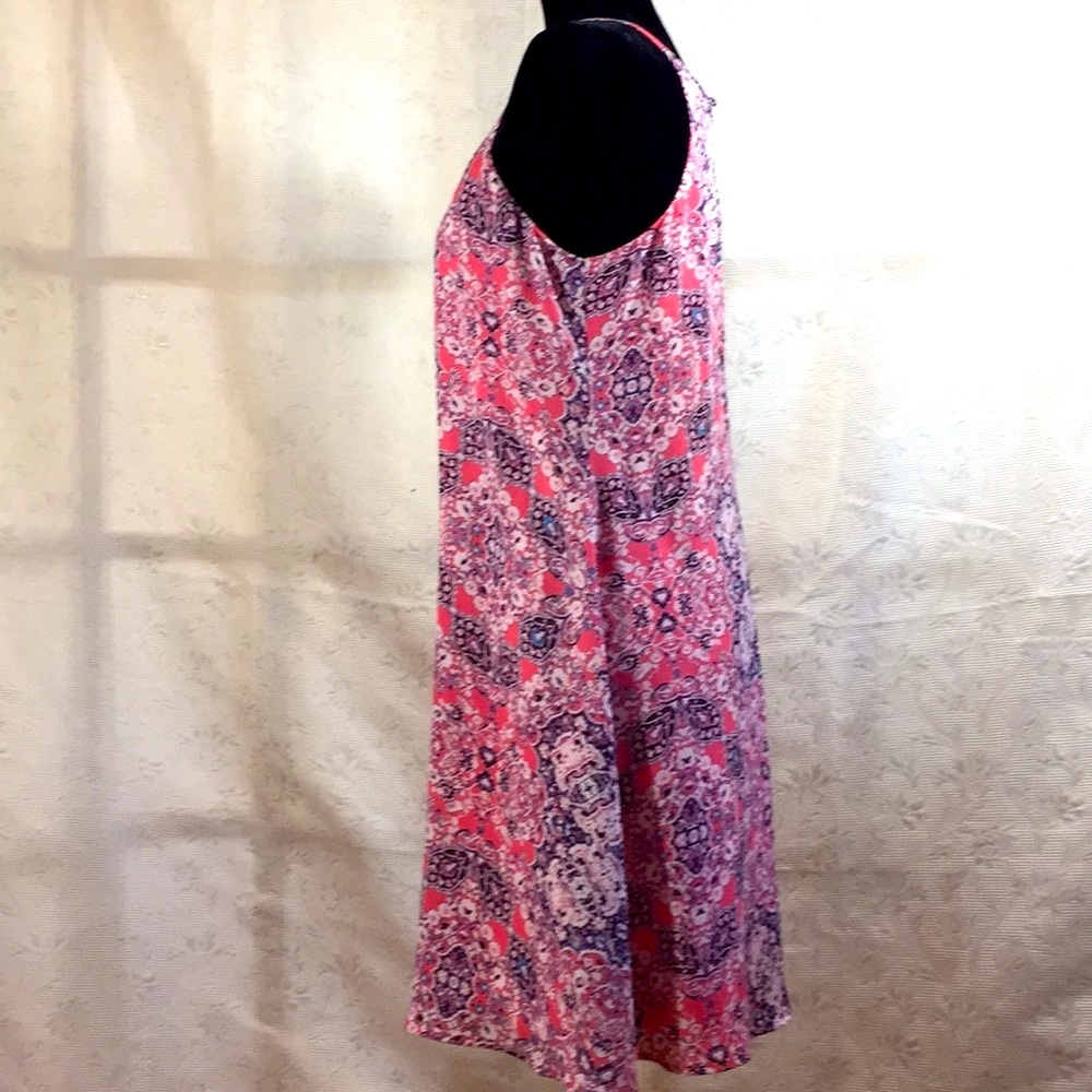 LIGHTWEIGHT SUMMER‎ SLIP ON DRESS SIZE M. - Picture 2 of 7